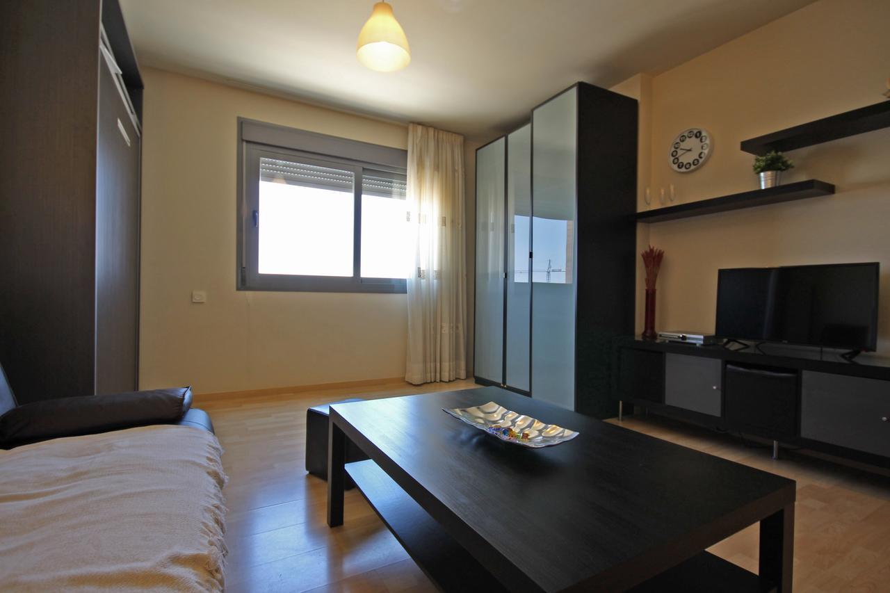 Pacifico Apartment Malaga Exterior photo